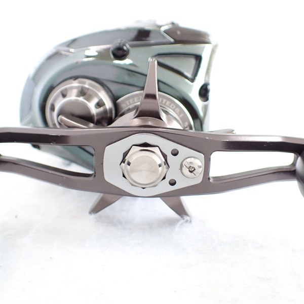 スティーズリミテッド右